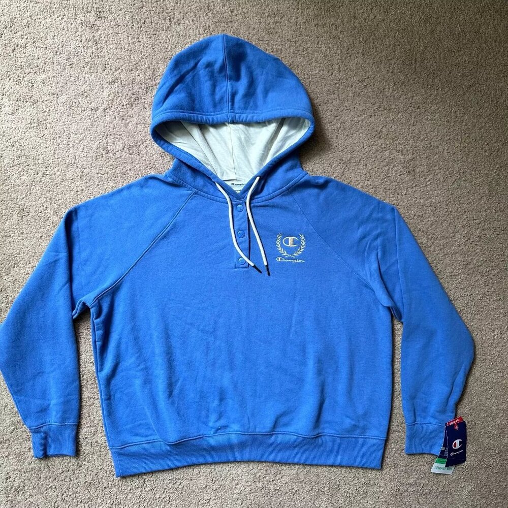 Champion Sweatshirt Womens XL Hoodie NWT Athleticwear Blue Logo Long Sleeve